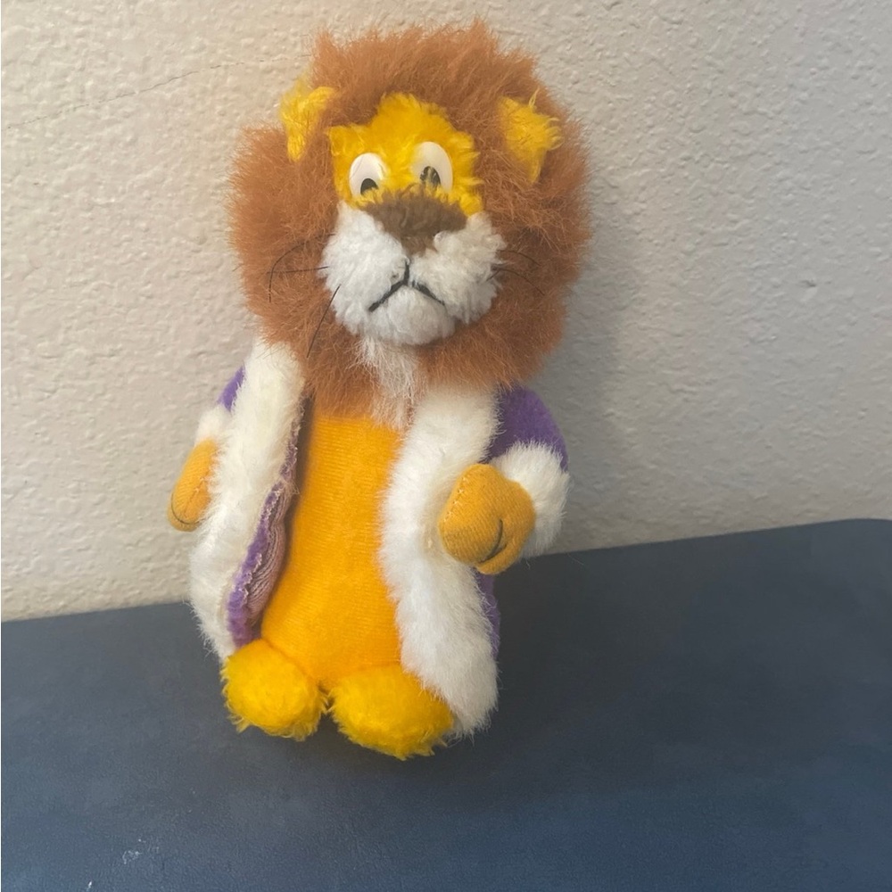 Liberty Toy King Lion